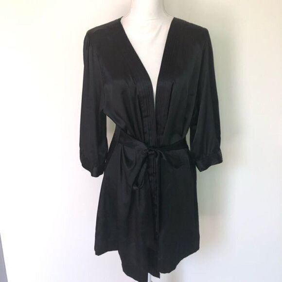 Victoria’s Secret Short Robe Womens Large L Black Three Quarter Sleeves Belt - Picture 6 of 10